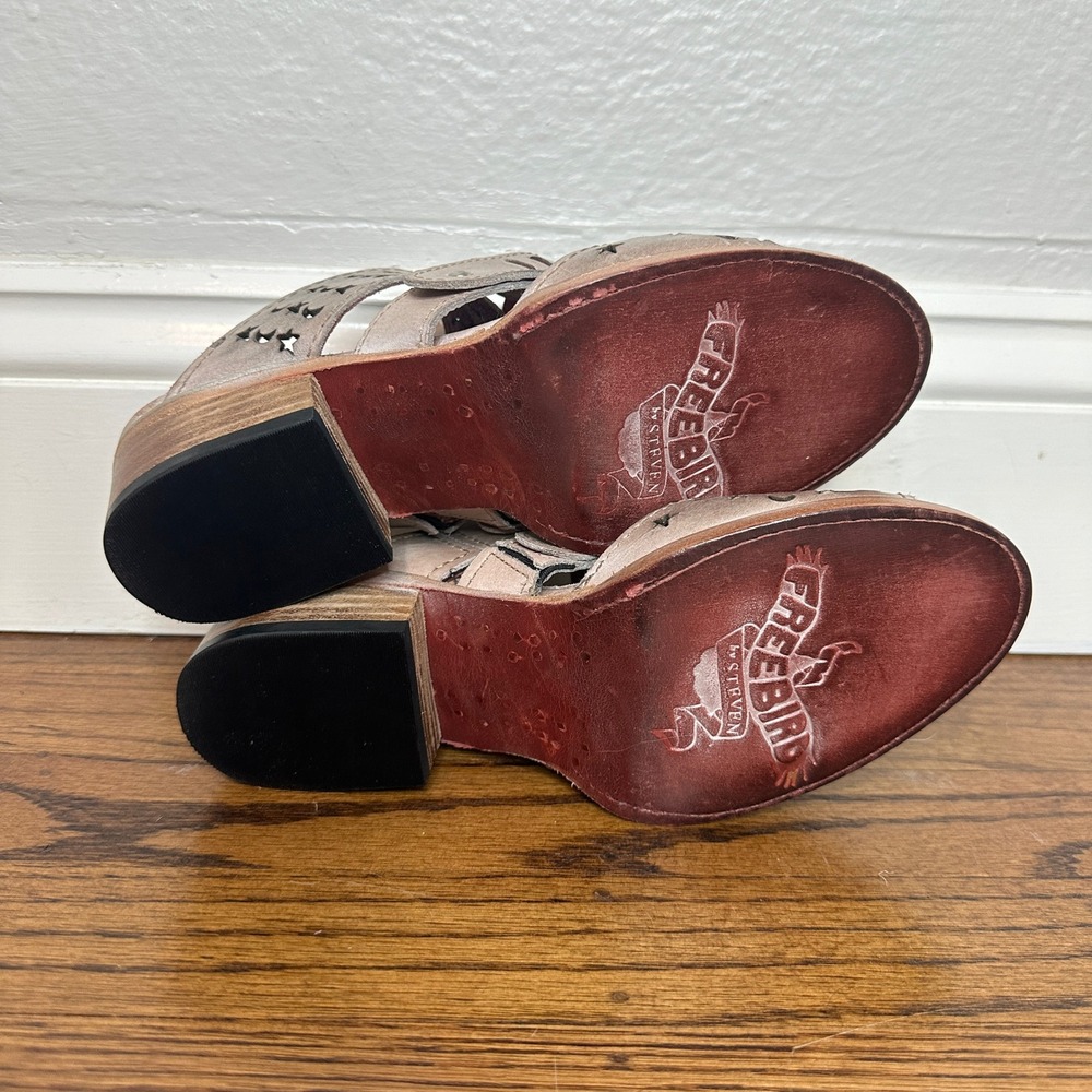 NWOT Freebird Moonstar Leather Mule Sandals in Ice Taupe Size 6 Star Moon Slide - Picture 6 of 8